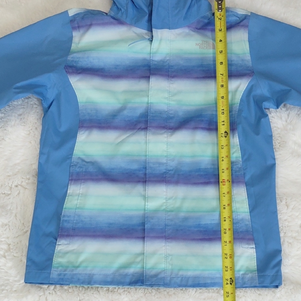 THE NORTH FACE Blue and Green Hooded Jacket - Picture 11 of 16
